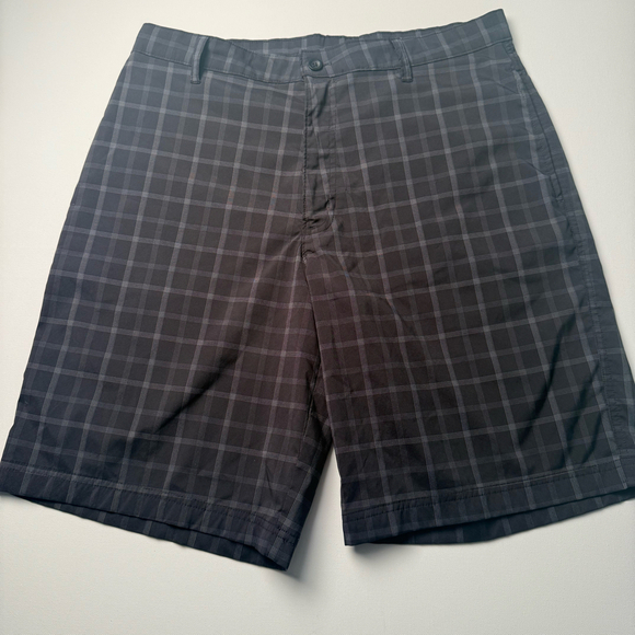 Champion grey and black plaid Golf shorts sz 34 - Picture 1 of 5